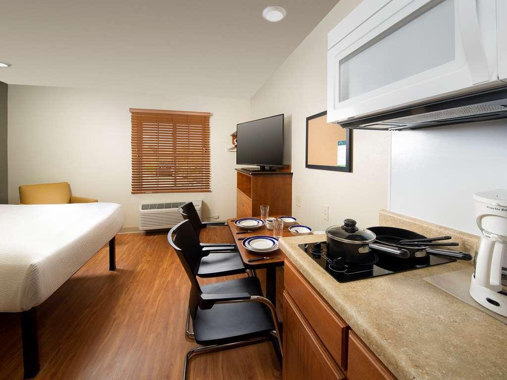 Extended Stay America Suites - Denver - Airport Аврора Номер фото